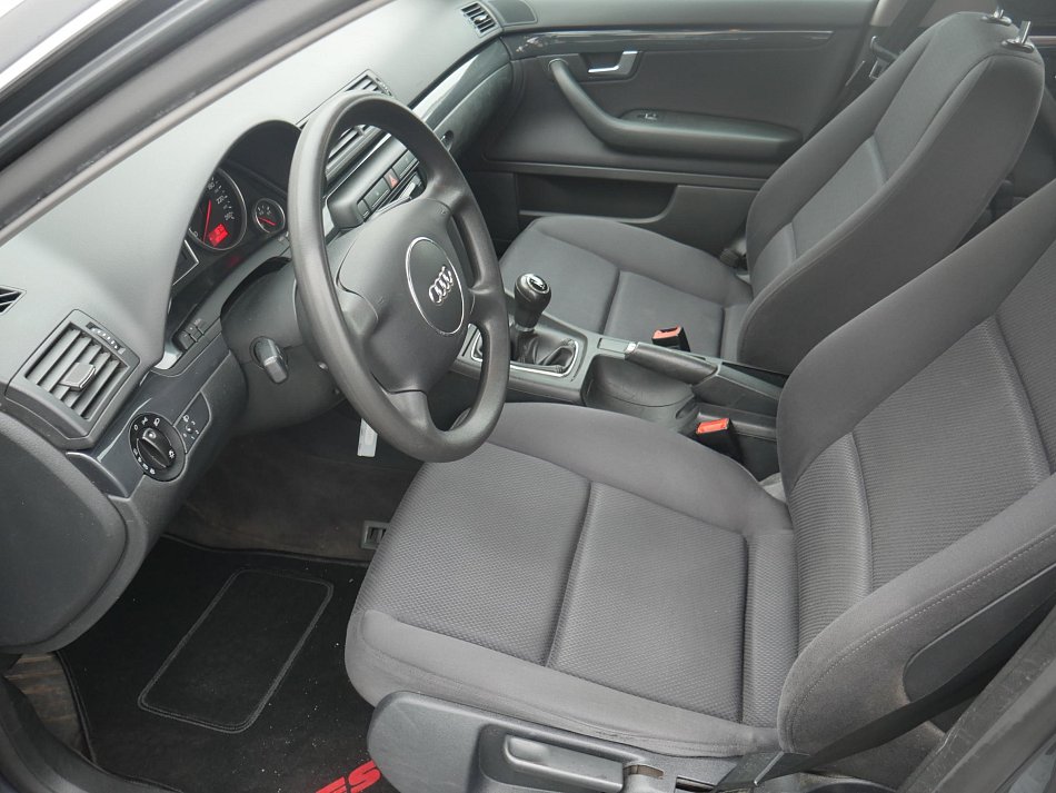 Audi A4 2.0i 