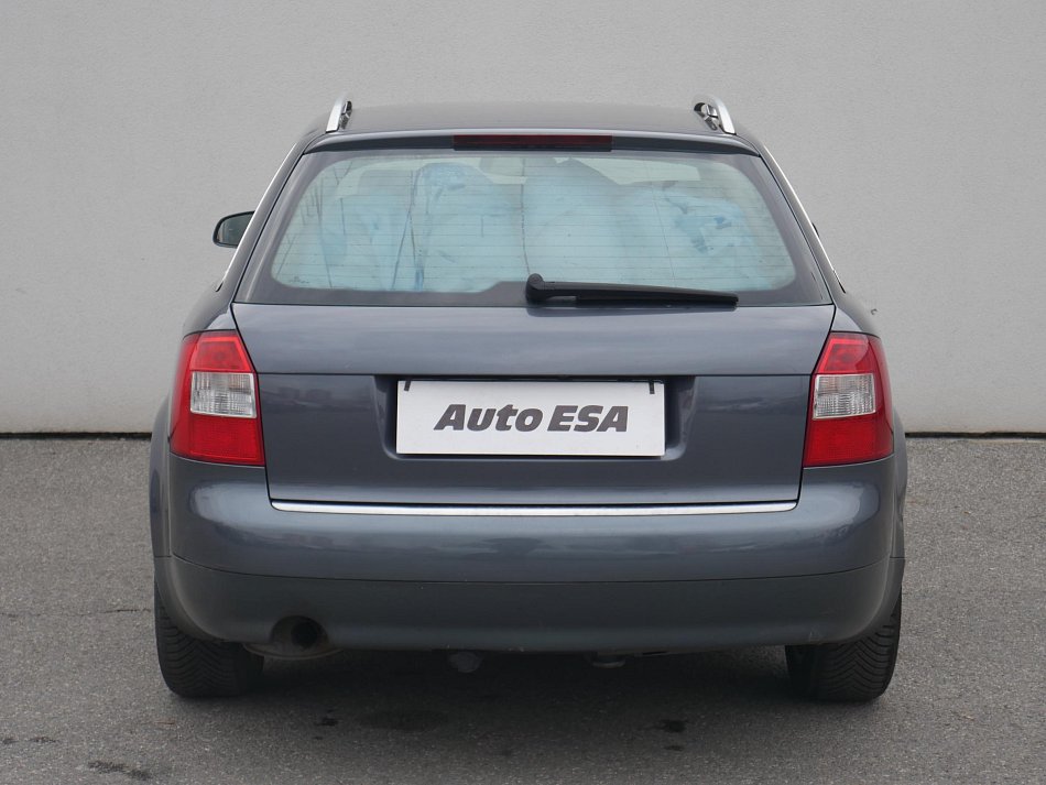Audi A4 2.0i 