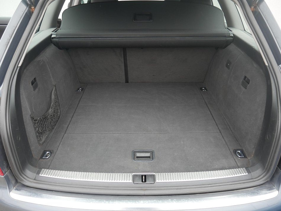 Audi A4 2.0i 