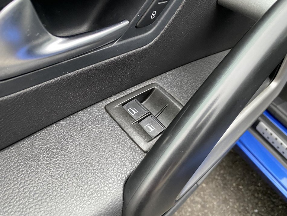 Volkswagen Scirocco 2.0 TSi 