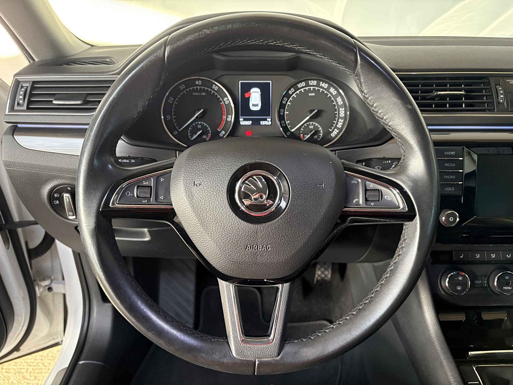 Škoda Superb III 1.8TSi Style