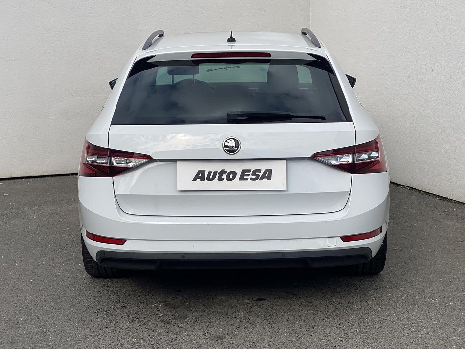 Škoda Superb III 2.0 TDi Ambition