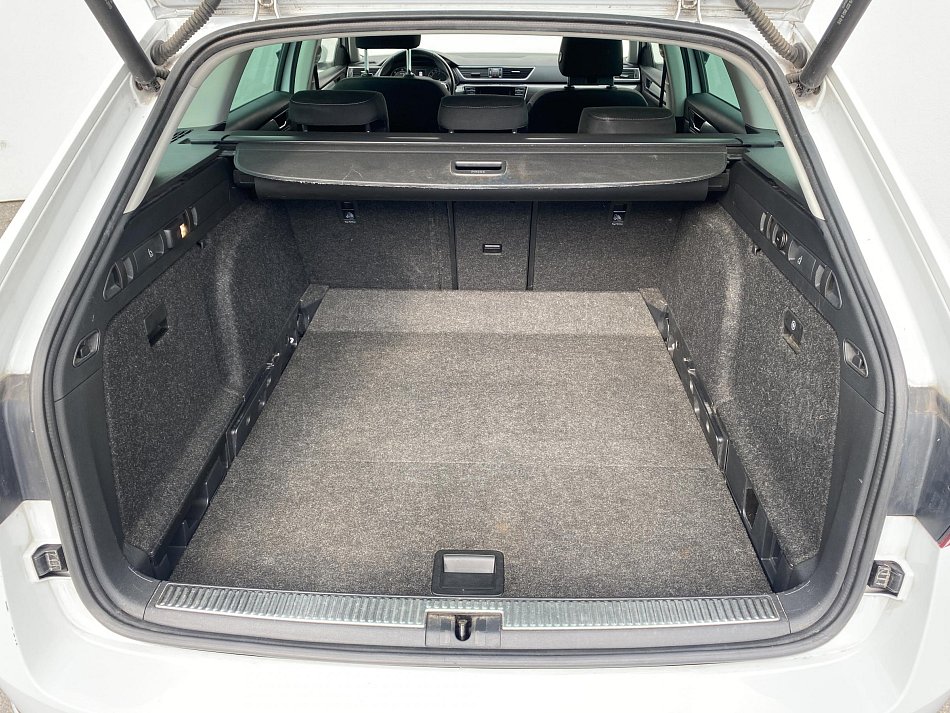 Škoda Superb III 2.0 TDi Ambition