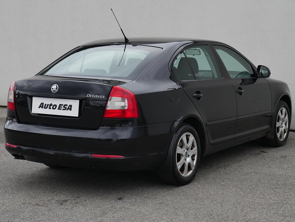 Škoda Octavia II 2.0 TDi Elegance