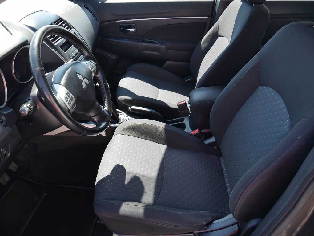 Mitsubishi ASX 1.6 MiVEC 