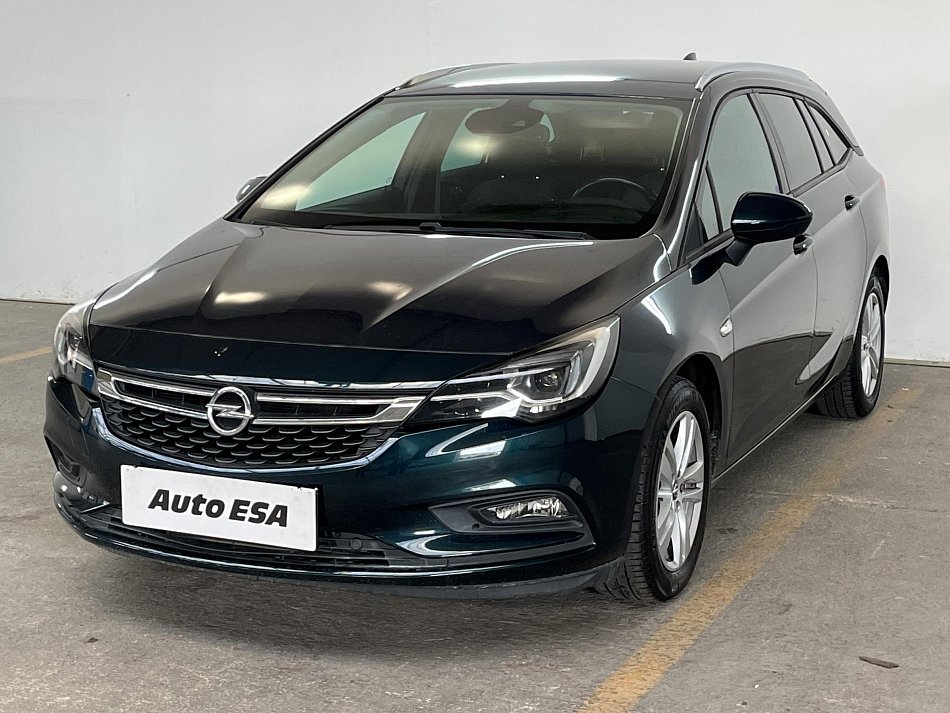 Opel Astra 1.4 T Active