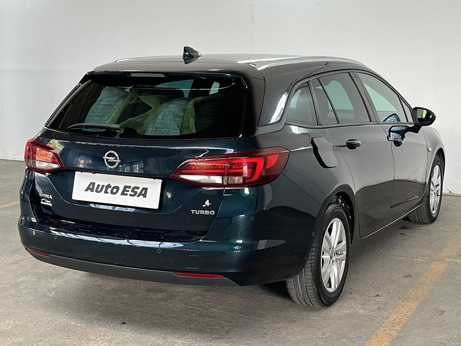 Opel Astra 1.4 T Active