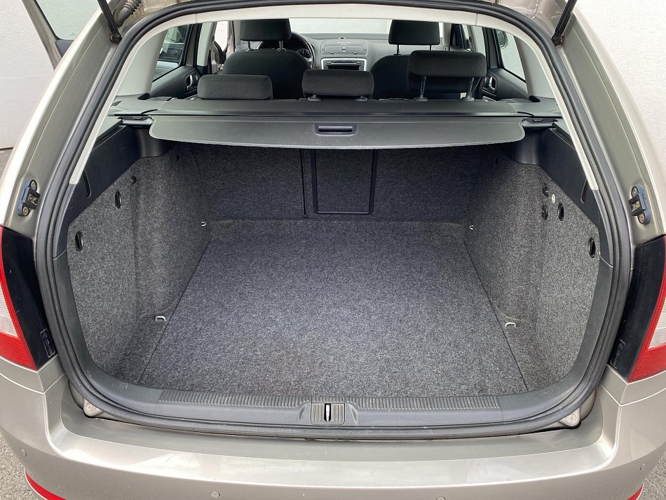 Škoda Octavia II 1.6 TDi GreenLine