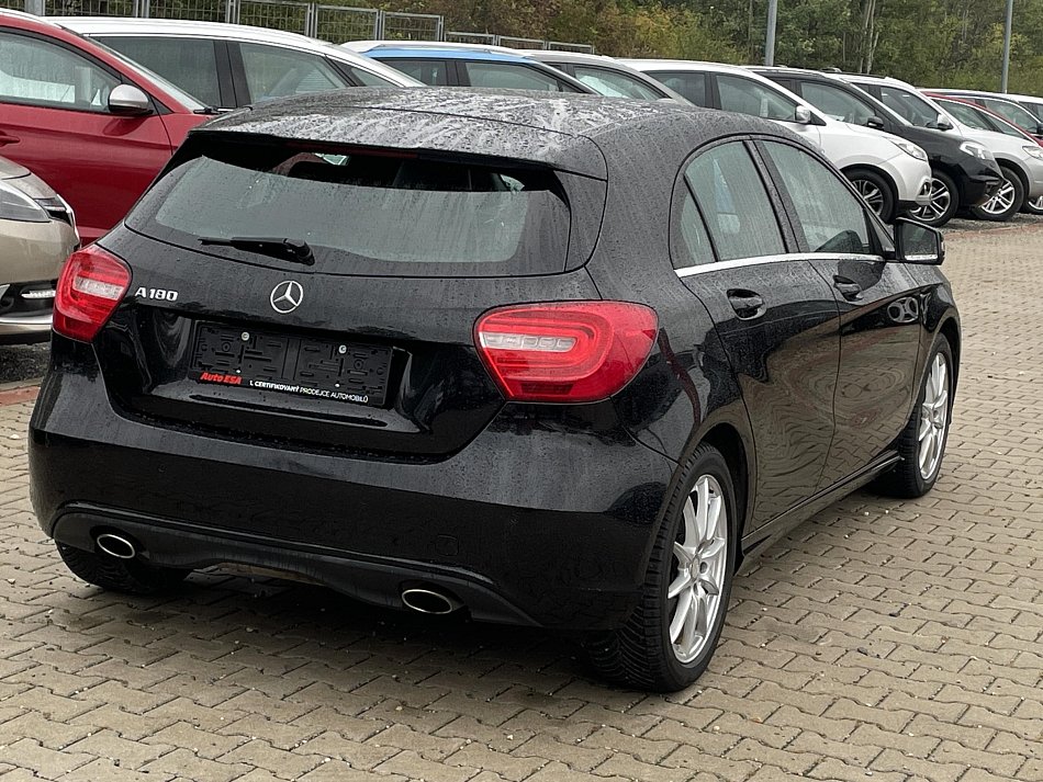 Mercedes-Benz Třída A 1.6i  A180
