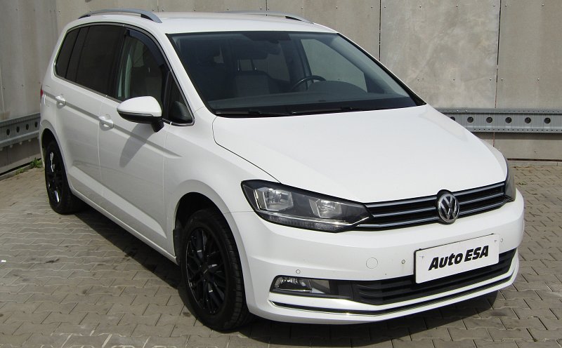 Volkswagen Touran 2.0 TDi 