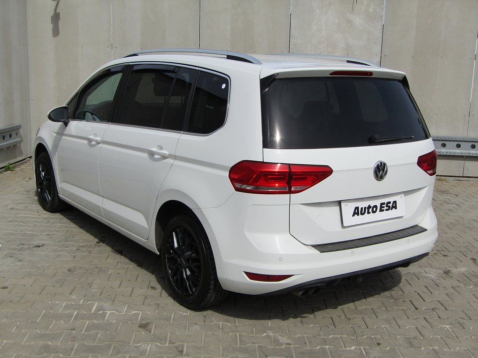 Volkswagen Touran 2.0 TDi 