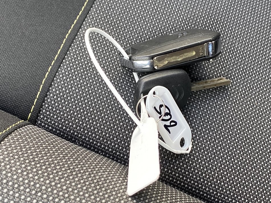 Citroën C3 1.2 PT Shine