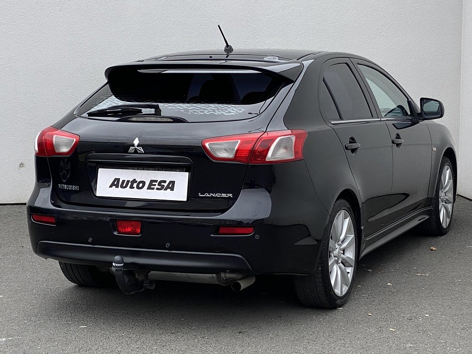 Mitsubishi Lancer 1.8 i Invite Sportback