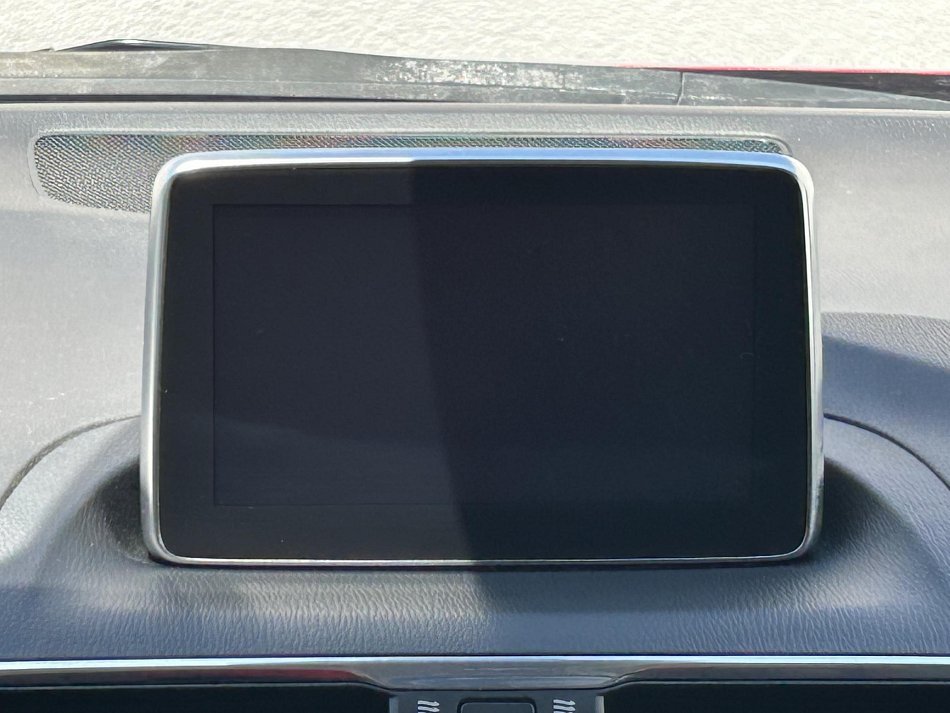 Mazda 3 2.0i Revolution