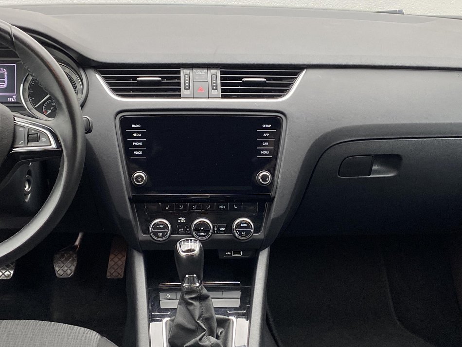 Škoda Octavia III 1.8 TSi Style