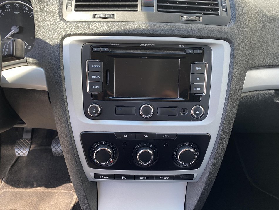 Škoda Octavia II 1.6 TDi Ambiente