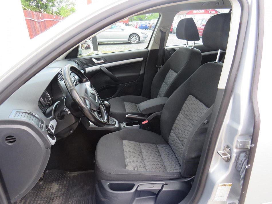 Škoda Octavia II 1.6 TDi Ambiente
