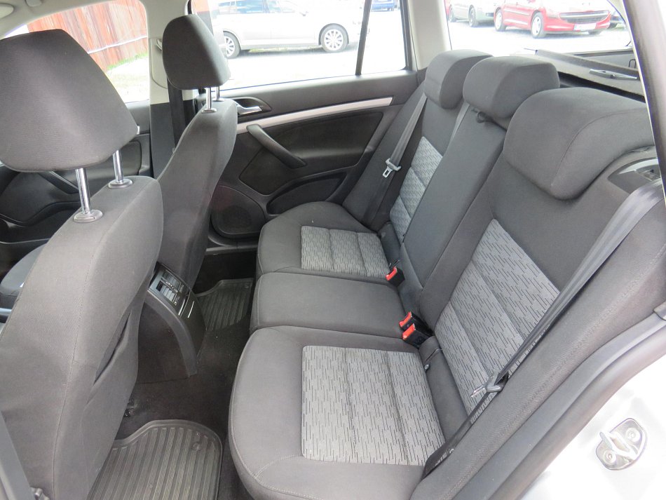 Škoda Octavia II 1.6 TDi Ambiente
