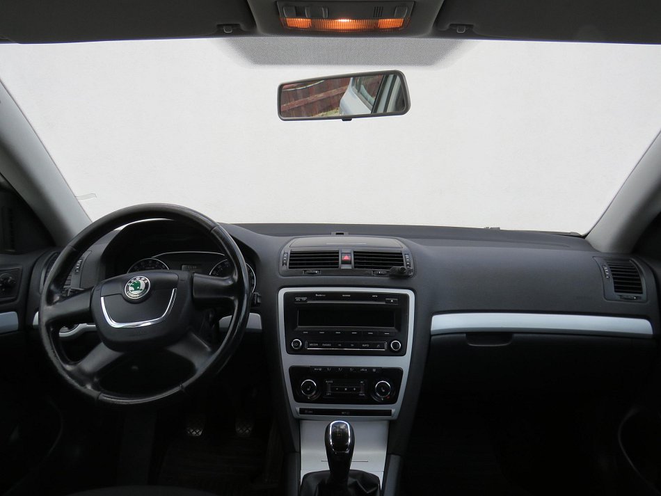Škoda Octavia II 1.6 TDi Ambiente