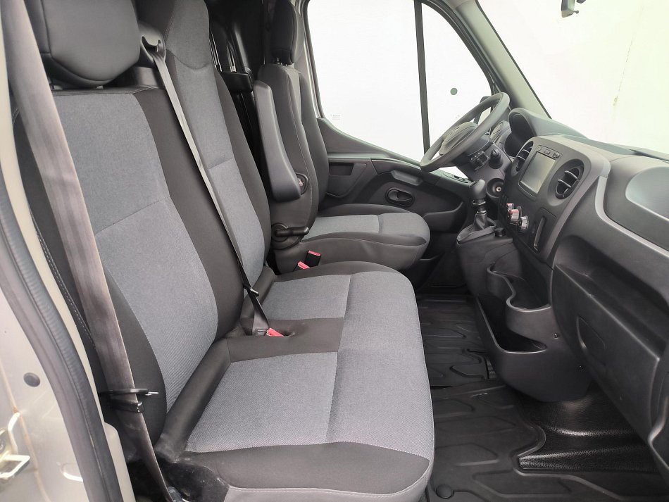Renault Master 2.3dCi  L2H2 SORTIMO