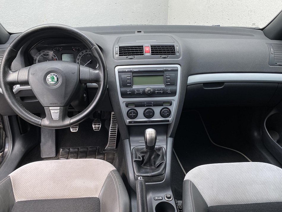 Škoda Octavia II 2.0 TDi 