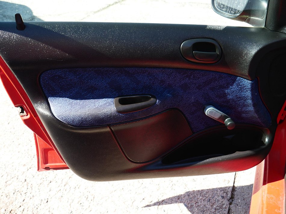 Peugeot 206 1.1 i 