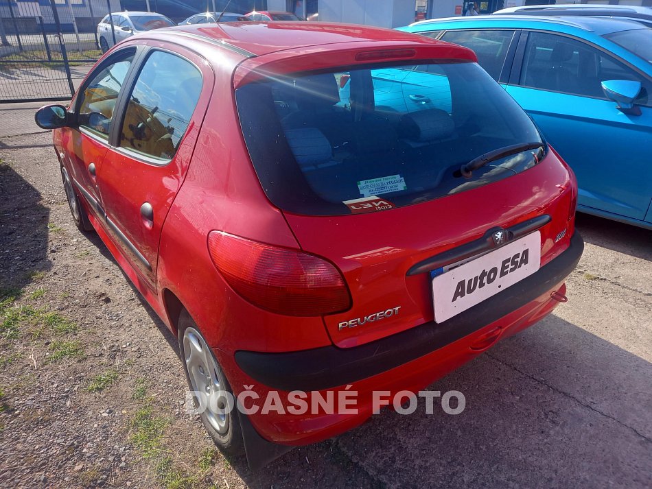 Peugeot 206 1.1 i 
