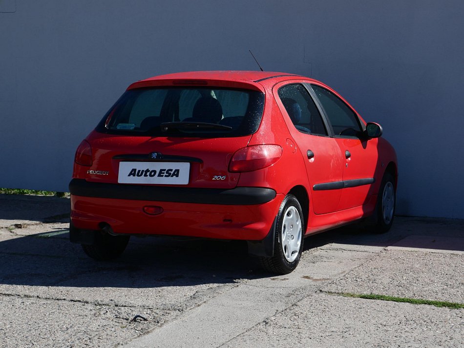 Peugeot 206 1.1 i 