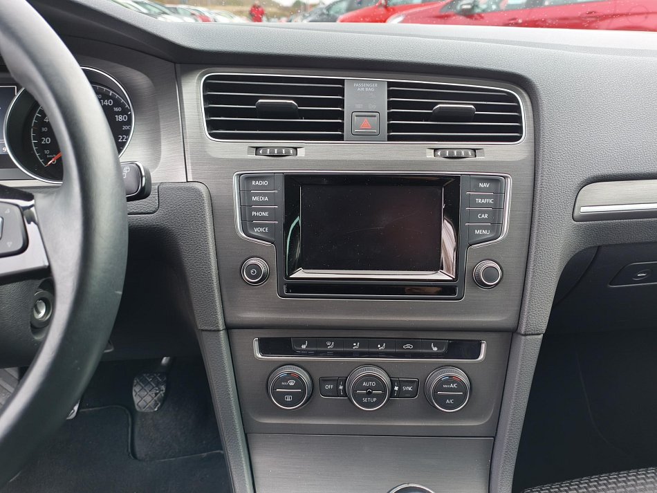 Volkswagen Golf 1.6 TDi Comfortline 4X4