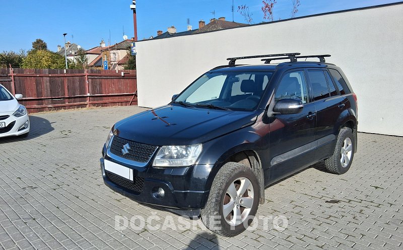 Suzuki Grand Vitara 2.4 