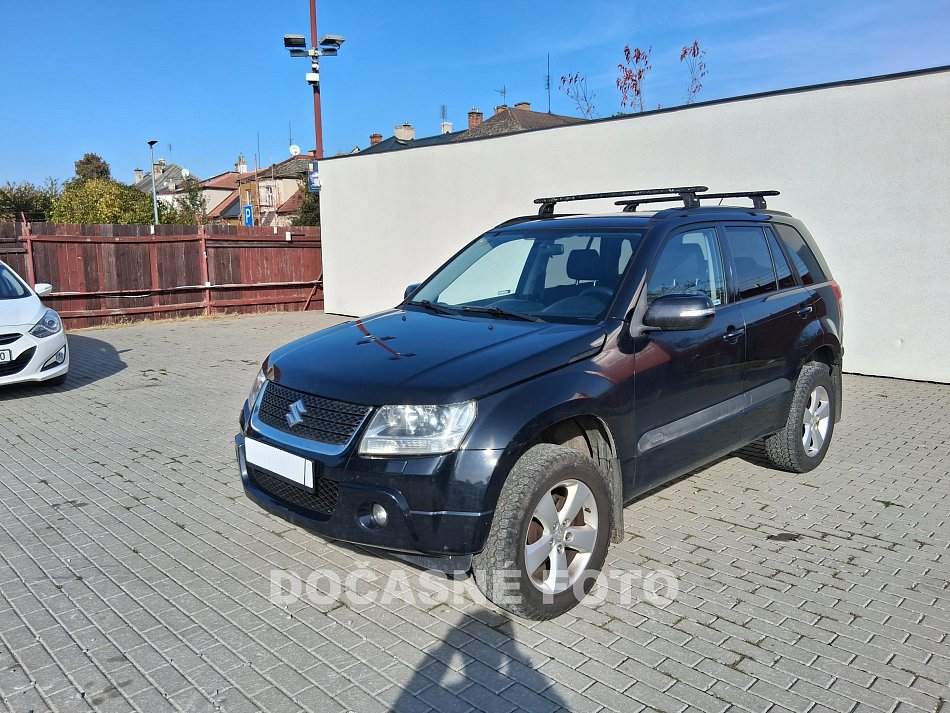 Suzuki Grand Vitara 2.4 