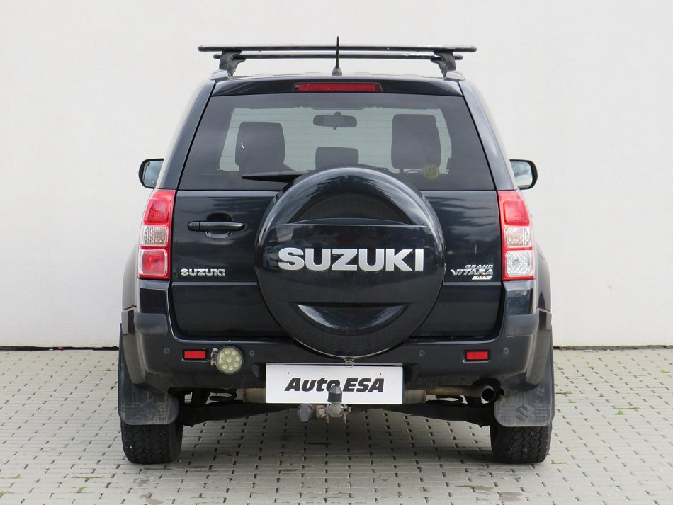 Suzuki Grand Vitara 2.4i  4x4, LPG