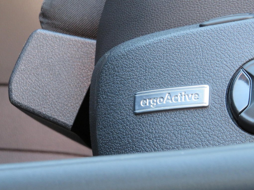 Volkswagen Golf 1.4 R-line