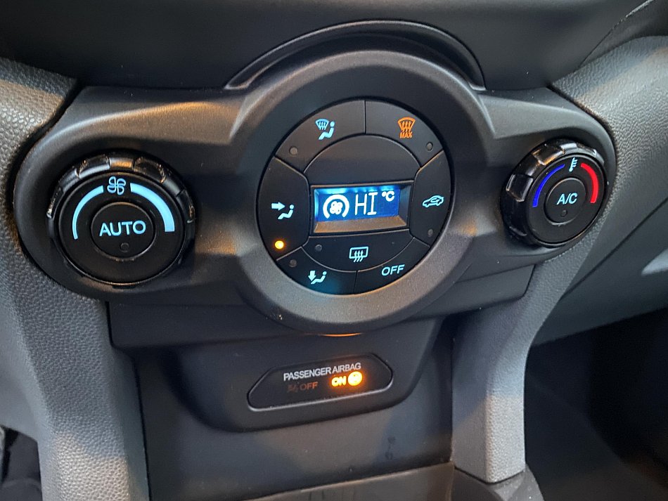 Ford EcoSport 1.5 Ti-VCT Titanium