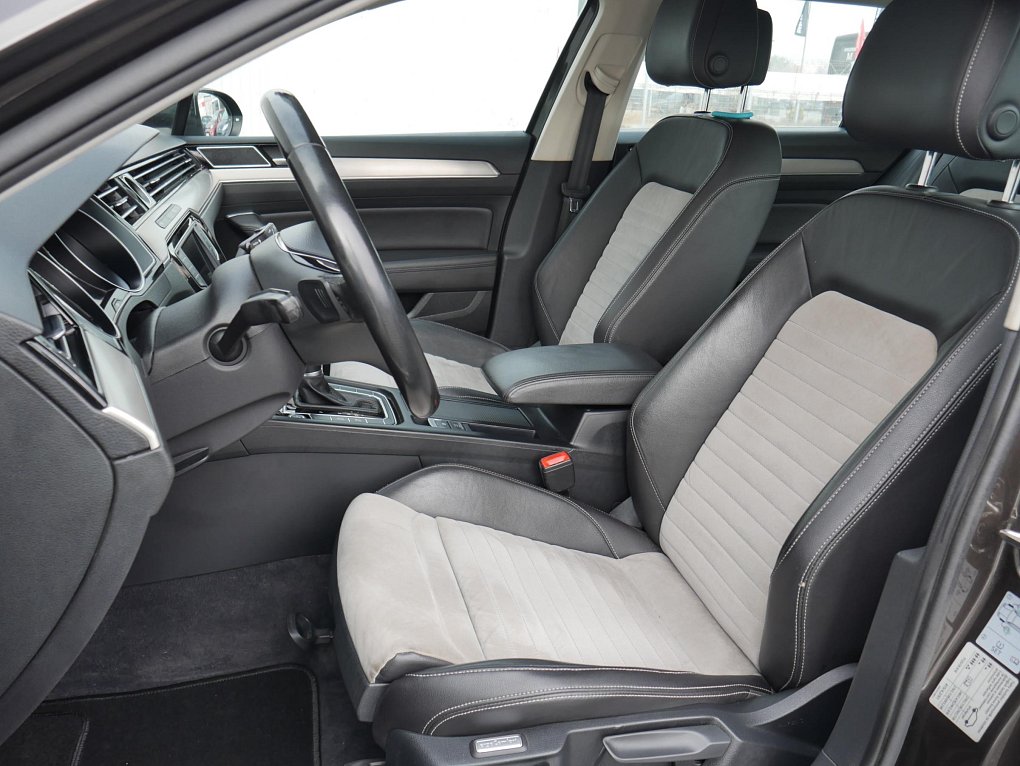 Volkswagen Passat 2.0 TDi Highline 4Motion