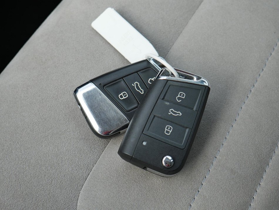 Volkswagen Passat 2.0 TDi Highline 4Motion