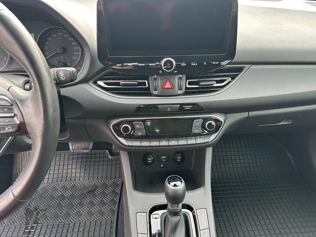 Hyundai I30 1.5 T-GDi Family