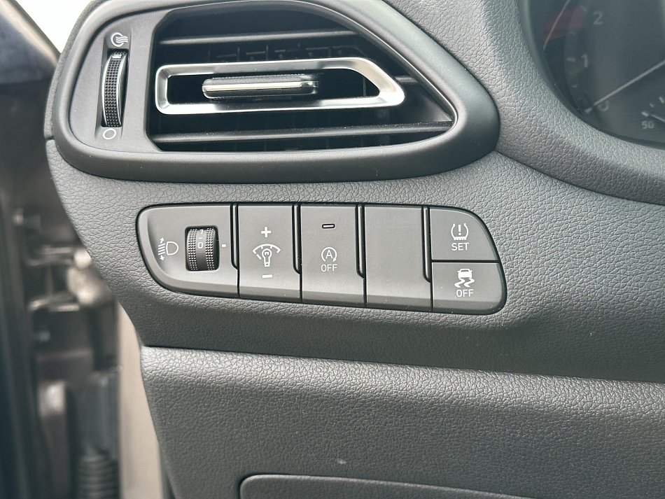 Hyundai I30 1.5 T-GDi Family