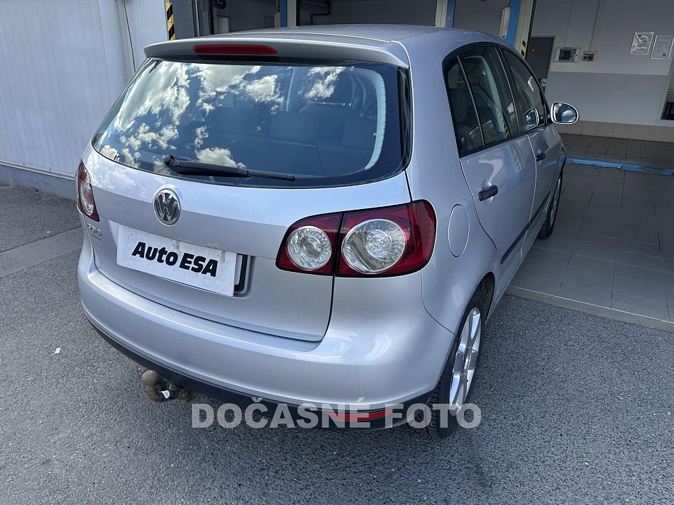 Volkswagen Golf 1.4i 16V 