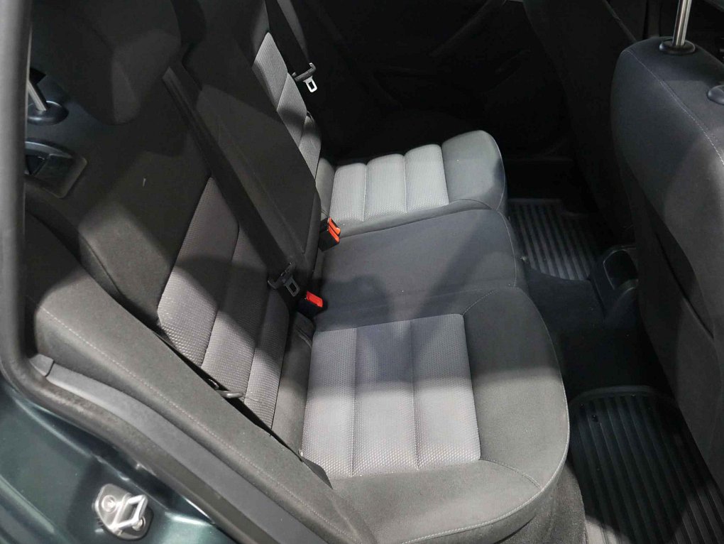 Škoda Octavia II 1.6i Ambiente