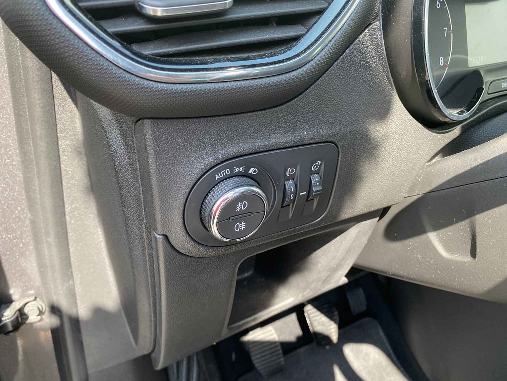 Opel Crossland X 1.2T Innovation