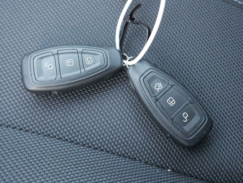 Ford Grand C-MAX 2.0 TDCi 