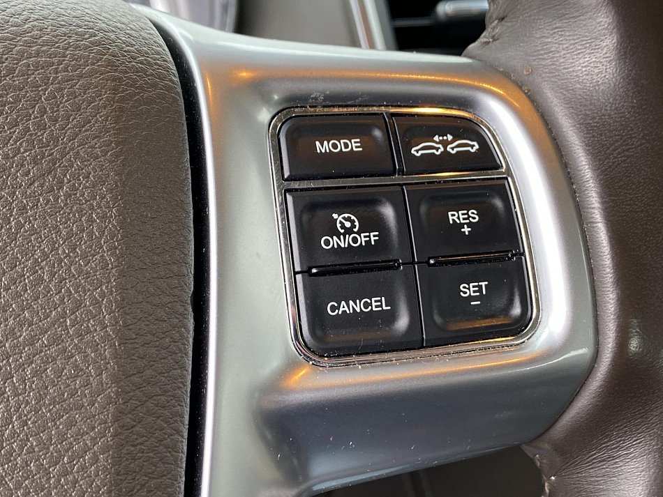 Lancia Thema 3.0CRD 