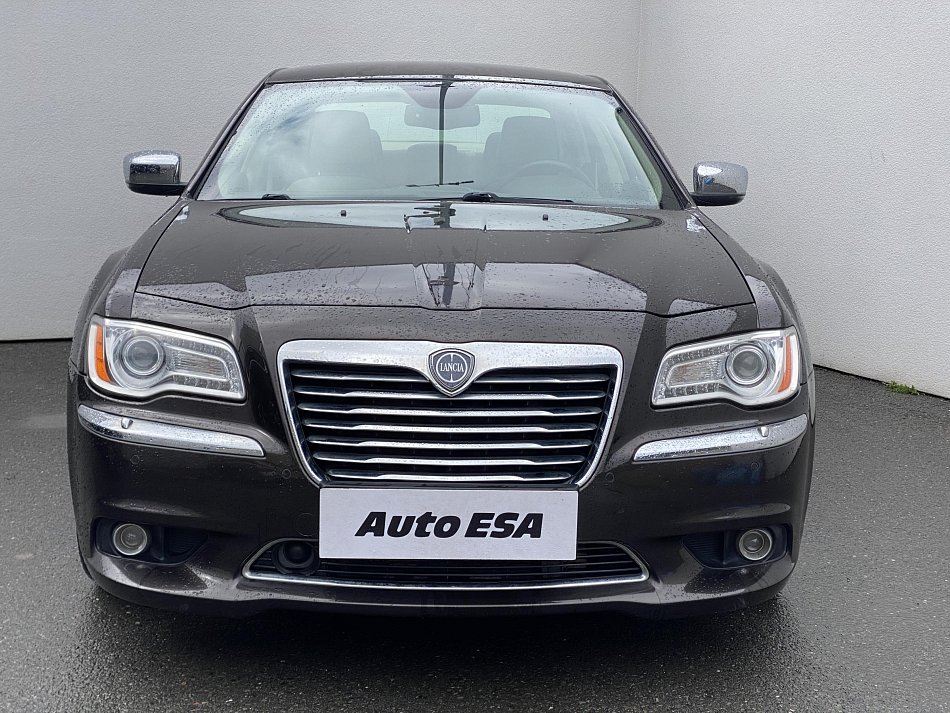 Lancia Thema 3.0CRD 