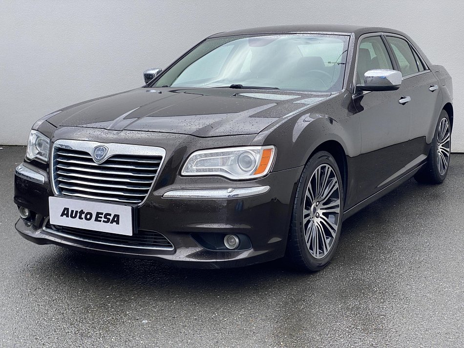 Lancia Thema 3.0CRD 