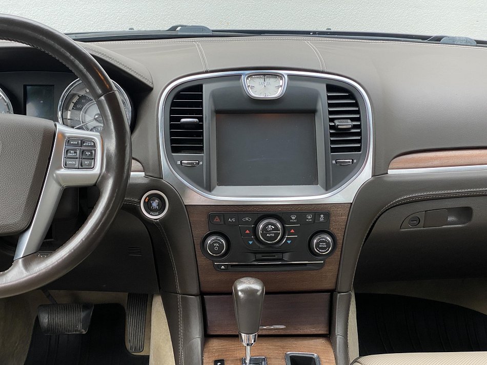 Lancia Thema 3.0CRD 