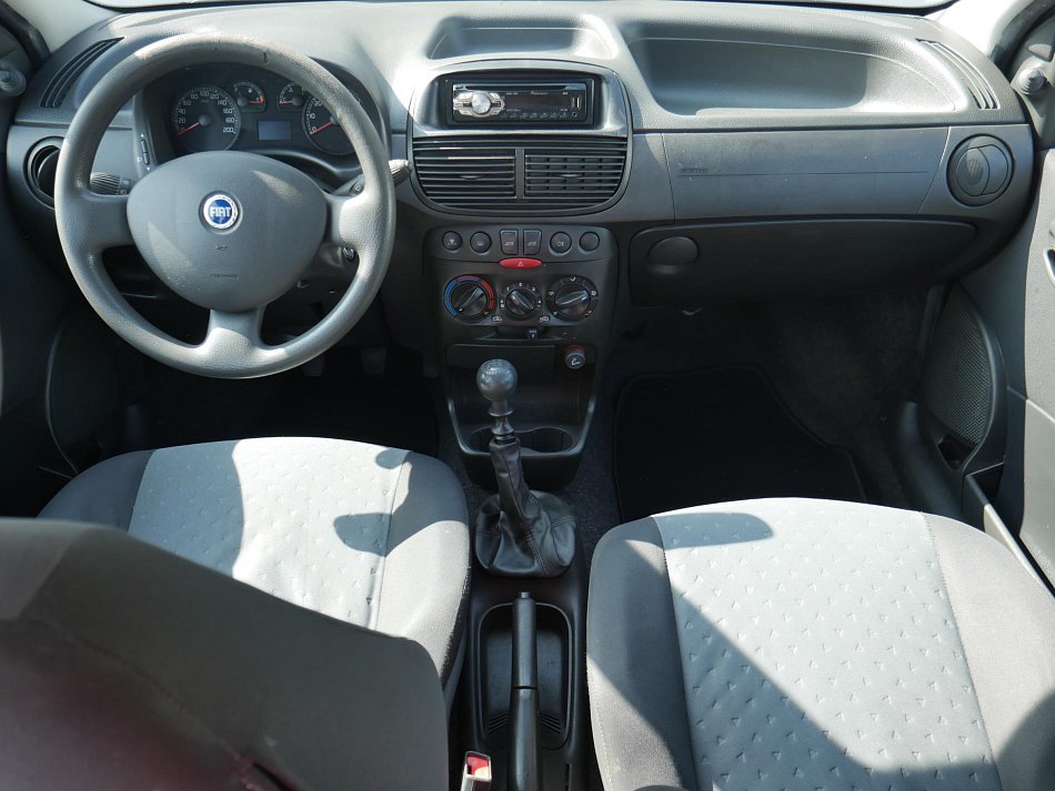 Fiat Punto 1.2i 