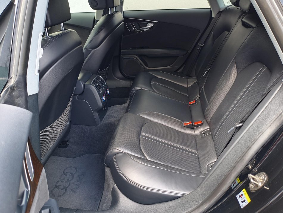 Audi A7 3.0 TDI  quattro