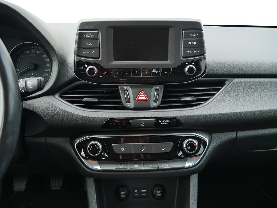 Hyundai I30 1.0 TGDi Trikolor Comfort