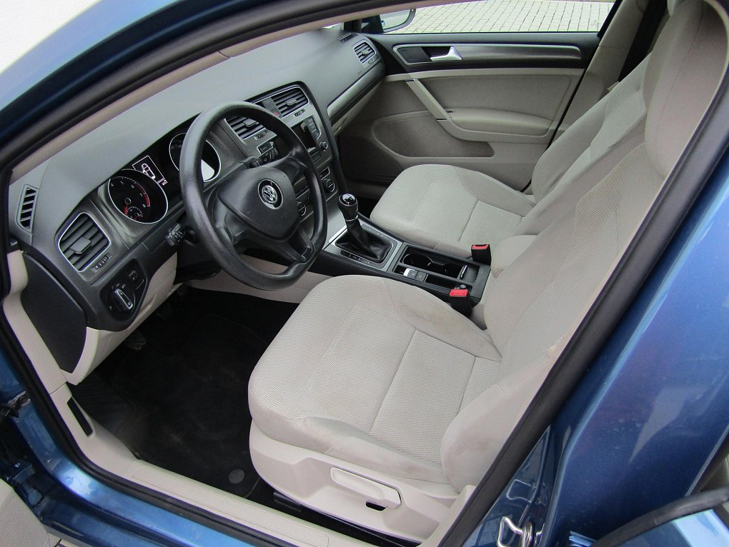 Volkswagen Golf 1.2 TSi 